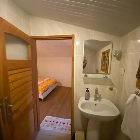 Medusa Kamp alanı *